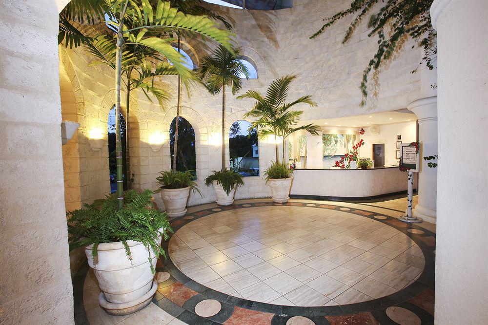 Bougainvillea Barbados Christ Church Interior foto